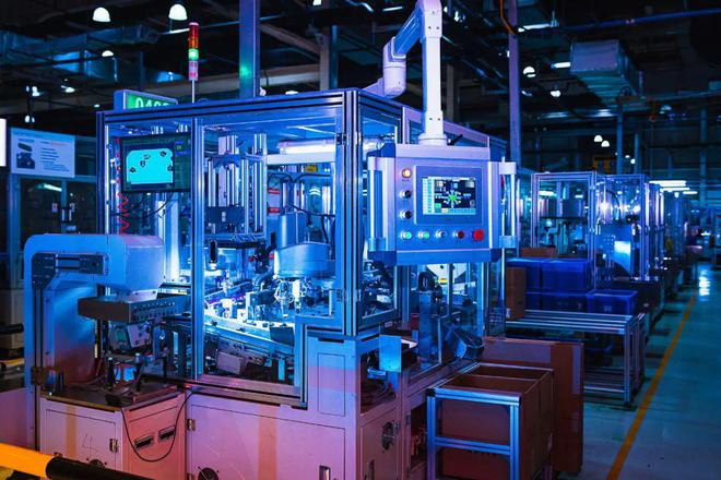 向&ldquo;新&rdquo;而行丨安波福:380臺(tái)工業(yè)機(jī)器人、150條自動(dòng)化產(chǎn)線、1顆智慧大腦.智造力釋放新質(zhì)生產(chǎn)力